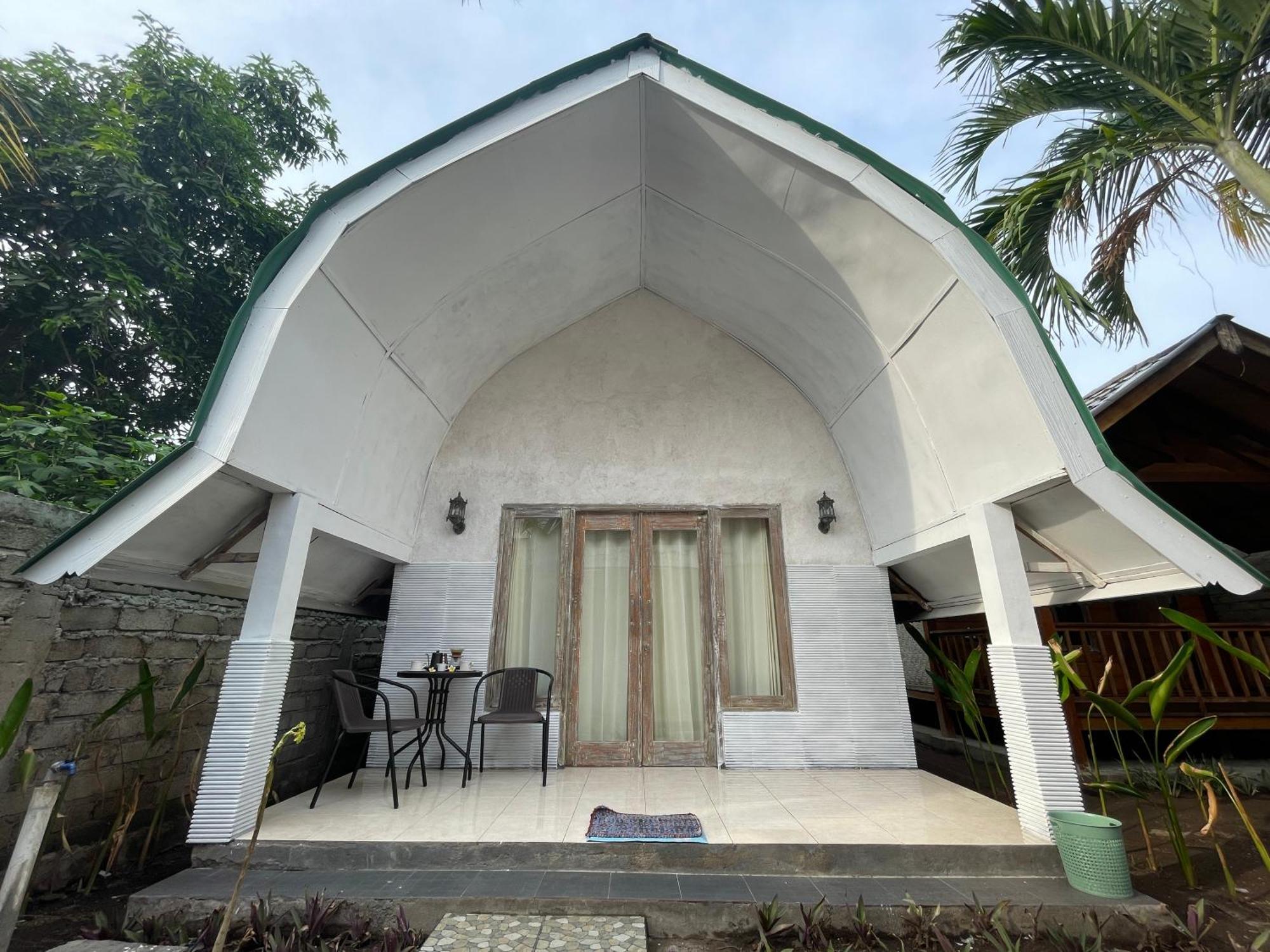 Rumah Tiga Gili Гілі-Аїр Екстер'єр фото